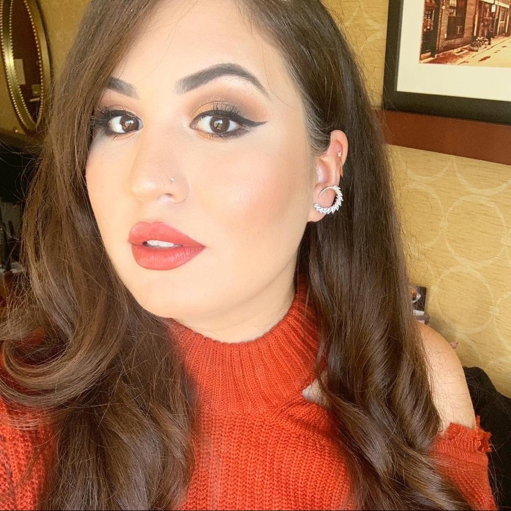 Meet your Posher, Briana